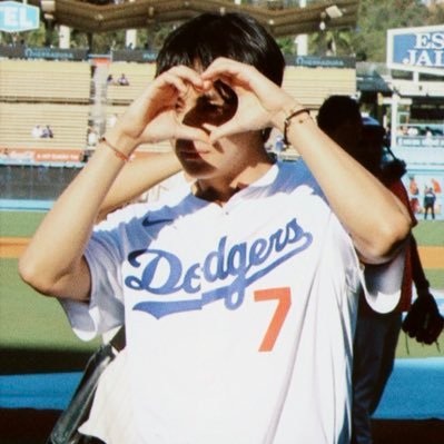 to_on19's profile picture. เกลียดเรื่องยุ่งยาก