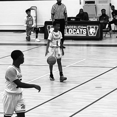 C/o 29 |🏀 |god first| PG 5’3 106Lbs|Klein forest |student athlete| Isaiahmercer393@gmail.com instagram @Isaiahhmercer_2029
