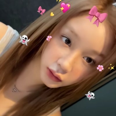 shineisie's profile picture. 𝘙𝘦𝘮𝘦𝘮𝘣𝘦𝘳 𝘮𝘦,𝘴𝘵𝘪𝘯𝘨 𝘭𝘪𝘬𝘦 𝘢 𝘣𝘦𝘦