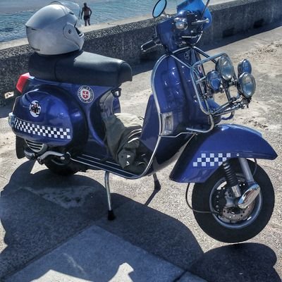 Modernist, scooterist, toon fan. Mental health first aider. My 2nd coming on Twitter after self imposed hiatus. It's not a moped it's a fucking scooter.