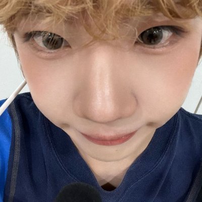 K-pop lover TXT, CYE, SKZ, BP stan mas também amo e gosto de outros grupos Kai Kamal Huening UTT
compartilhando minha paixão pela arte coreana