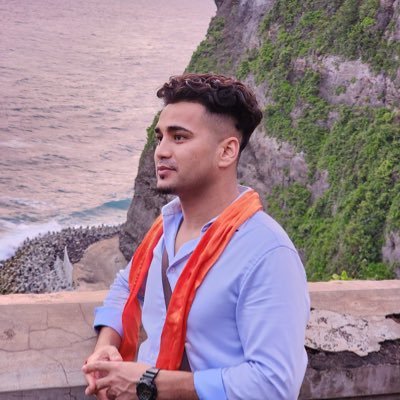 حضور در اطاق ها گفتگو به معنی تأیید مطلب برگزار کننده نیست. هيچكاره ، پدر ده فرزند مقيم القاهره