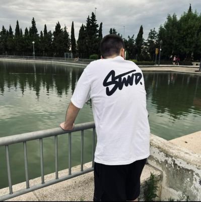 -defense minister of (Freddy 🐺 e Isidoro🧲)
-chismoso, un poco pesado y poco más 👌