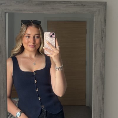 charlottea30's profile picture. wigan latics