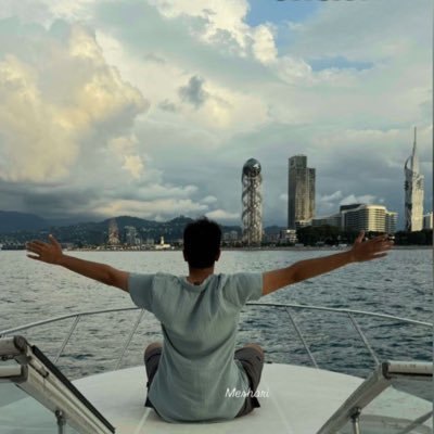 MeshariAlhawiti's profile picture. #Orthopedic Surgery Resident (PGY-1)⚒️