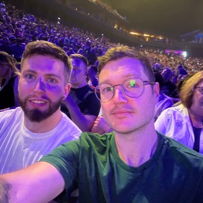 calamitymax's profile picture. A complete and utter clutz, Senior Graphic Designer at Tetra, geeky, weird and very unlucky, currently Alpha in pack of Chihuahuas