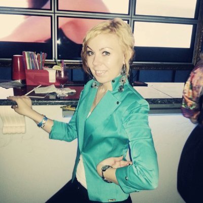 IsabellaJe35313's profile picture. 