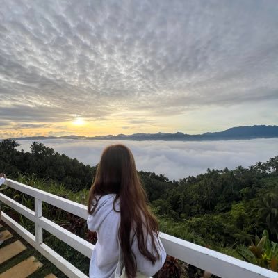 kosaynx's profile picture. 🌙🐈‍⬛🍂
