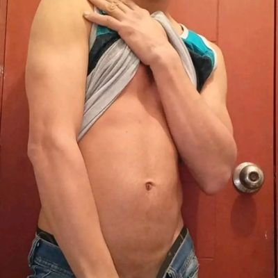 romerojrr1999's profile picture. I am from Venezuela 🇻🇪 and I live in Mexico 🇲🇽.