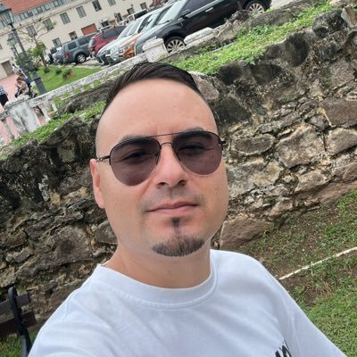 Oscar59715727's profile picture. Diciplina