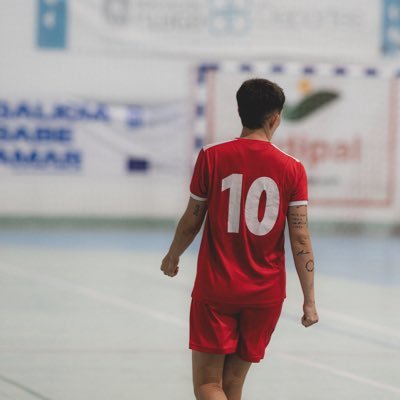 🔴 Jugadora profesional @Castrofutsalfem y @sefutbolfem 🎓👩🍳 Cocina 🥦 Estudiante de Nutrición Deportiva 🥉 JJOO Buenos Aires 2018