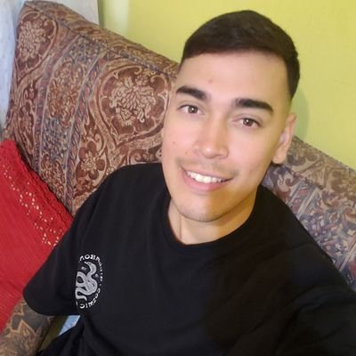 nicolasfalcon89's profile picture. 🇺🇦

El después es para siempre ❤️