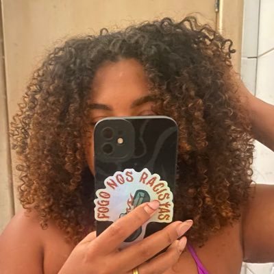 Karolinelimxx's profile picture. perdi o outro