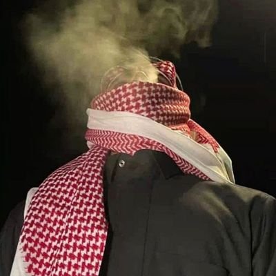 أطلب من العز ما يطري على بالك .
لكن على عزة نفسي ، لا تساومني .🫡🤍