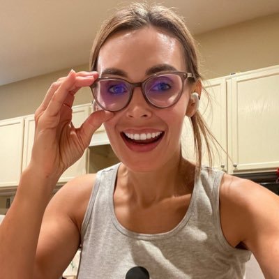 CJempi81318's profile picture. 