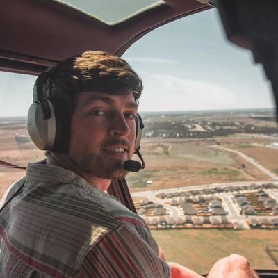 📈 Ex-Corporate ➝ Full-time Trader
🫡 Founder of GetTradester Academy
▶️ Mentorship | Signals | VIP Access
💰 DM for 1-on-1 coaching / investment opportunities