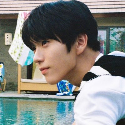 if you mention JO1 or NCT WISH to me rn I may explode into confetti 🌺🌱