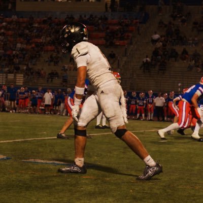 @GoldenValleyFB ‘2026| 4.3 GPA | 6’0 180| WR/SS/OLB| Gmail: 99059521@my.hartdistrict.org 📱661-568-8918