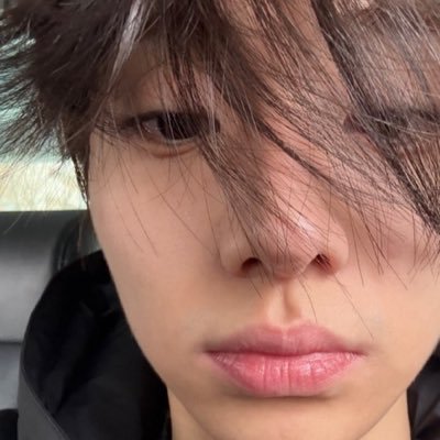 jeonprinz's profile picture. una mujer de verdad, si pudiera, a un bts embarazaría