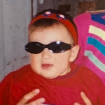 jportesz's profile picture. happy, free, confused and lonely at the same time