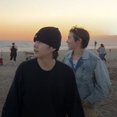 Yoongi..his words and gummy smile saved my soul. OT7 fan account she/herš