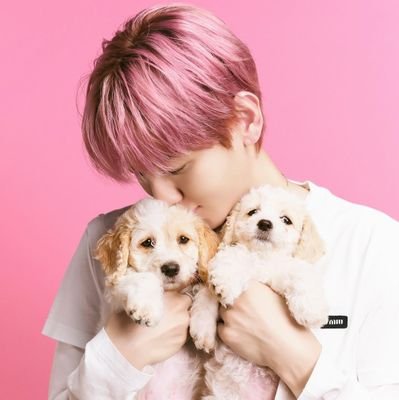 (❁´▽`❁)*✲゚kyoong girly * 🍓🐶🍭
♡ BEST LIFE ADVICE ? STAN_EXO ♡