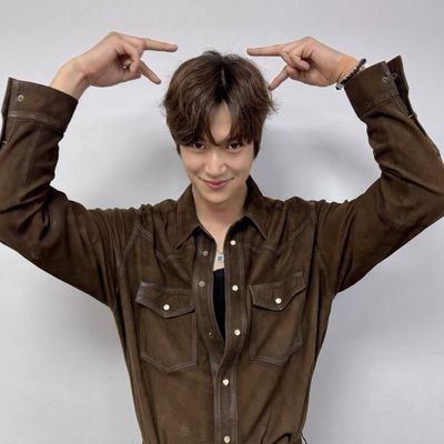 kkrg910's profile picture. **괜찮지 않아도 괜찮아**
韓ドラ視聴を日課とするオバサン