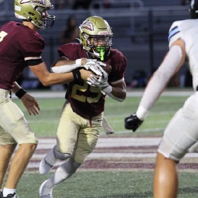 RB | 5’8 170| c/o 2027 | Whitehall high school | jeziah.gregory08@icloud.com 610-508-2553 | varsity rb |