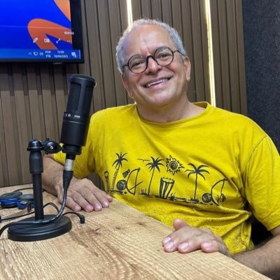 Jornalista, doutor em Comunicação e prof do Curso de Audiovisual/UFMA. Pres. da Abraço Maranhão e membro fundador da Agência Tambor.