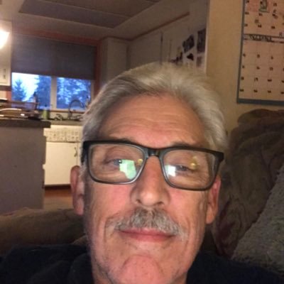 no DM. tRump hater, votes blue, loves the PNW, the Seahawks, Huskies. bad boy who grew up and taught challenging boys and girls. I love cycling. retired