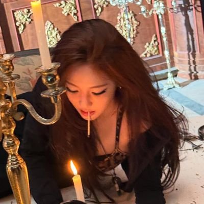 binmderr's profile picture. Just waiting on the world to change?