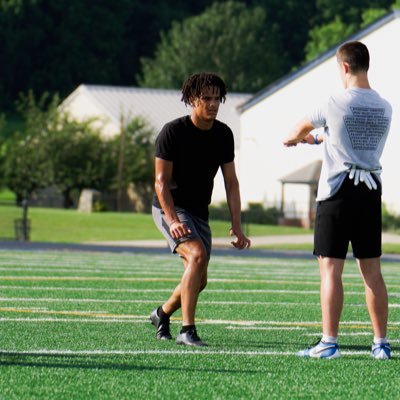 gabesmith1221's profile picture. 🪖 |’27 | WR Gabriel Smith 6’ 170lbs | bRegardless #88 Contact Me @gabesmith1221@icloud.com