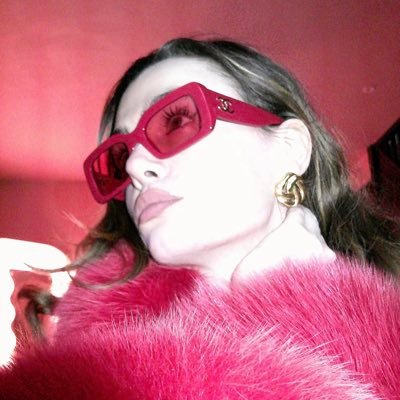 halelander's profile picture. booktwt | “Every piece of who I am has led me to this place with you.”