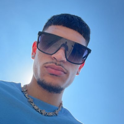 Just a pretty boy | IG: soy.anti | Solo dolo for the most part