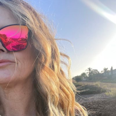 San Diego Mesa College Photographer #nicolenoelphotography IG @nicole2noel *Every Picture Has A Story To Tell* ✝️