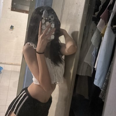 Petite Slave and Cumdump - toilet for everyone to use. Degrade me on DM with no mercy to accepted - 🇮🇩🇨🇳