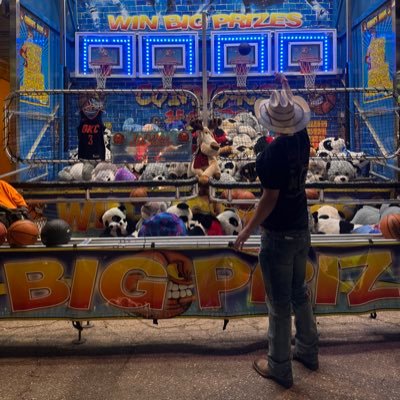 alonzo_r1's profile picture. zo