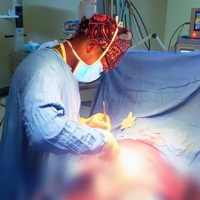 Lover-Sinner-Human! Jeremiah 29:11❤️
Teacher of Medicine! Spine surgery enthusiast📚