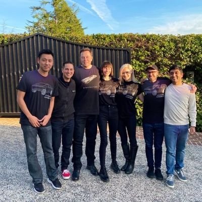 Father and husband 🙂 working with Elon Musk as personal Assistant @spacex @tesla