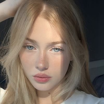 HaleyDunph678's profile picture. 
