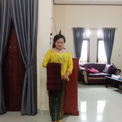 rosmaida86384's profile picture. 