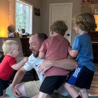 HappyBroseph's profile picture. Let's go exploring!