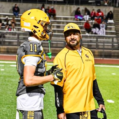 WR/QBs skills coach- Life is great , Football is better -SDS.
Hard work beats talent when talent doesn't work hard! 💯