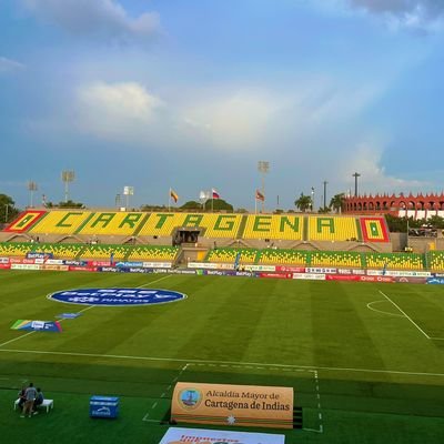 Maestro de idiomas de mi país . Fiel seguidor del tigre FALCAO
Estudiante de Comunicación Social.
Cuando será el ascenso de mi @Realcartagena ?🔰🔰🔰