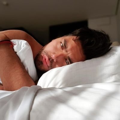 _Caeszar's profile picture. Espero lo peor, mientras me preparo para lo mejor. #Dignity