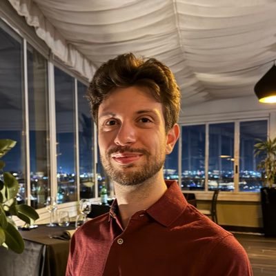 iOS engineer by day, indie dev by night | Building mobile apps and having fun along the way