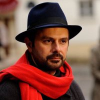 دزد خایه (@ronesdavin) 's Twitter Profile