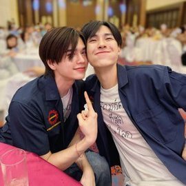 Who am i? - I am 🌞🌛JM 💛💙 STARMIE 💫
@jnnrrs @Markjrtn @jummo__gmmtv #junniorrs #markjrtn #JUMMO