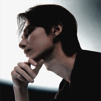 florianelizalde's profile picture. Mors mihi lucrum.