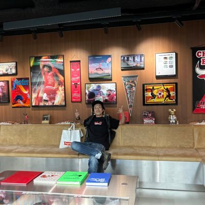 motionbluefanta's profile picture. 